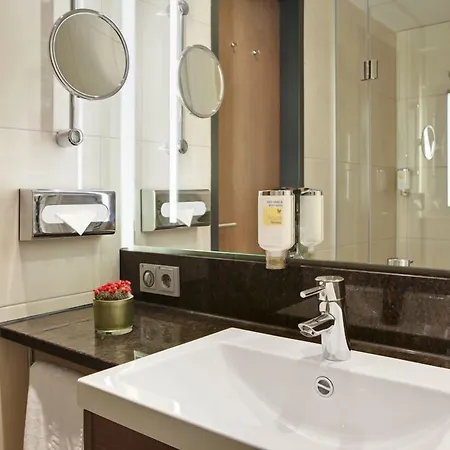Intercityhotel Darmstadt-3